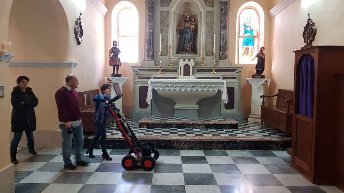 6DD0E885-EABE-4201-BBA6-85FFCA9CAE98